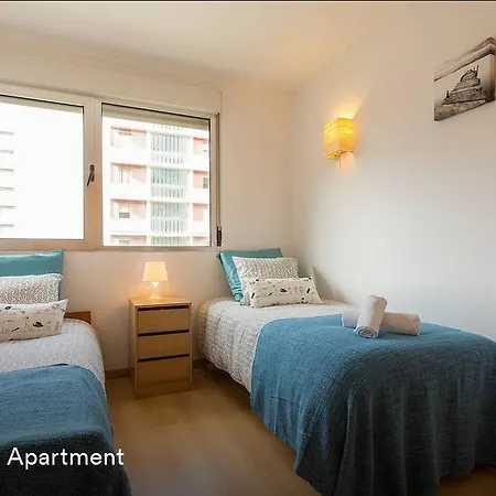 Cardoso Pires 2 Bedrooms Apt. Lägenhet