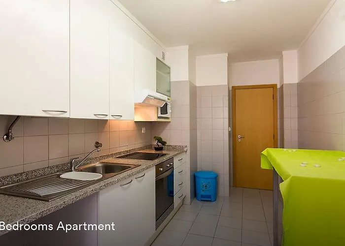 Cardoso Pires 2 Bedrooms Apt. Apartament Lizbona