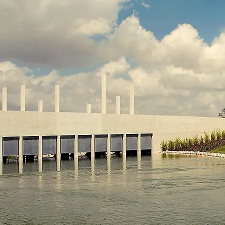 Cardoso Pires 2 Bedrooms Apt.